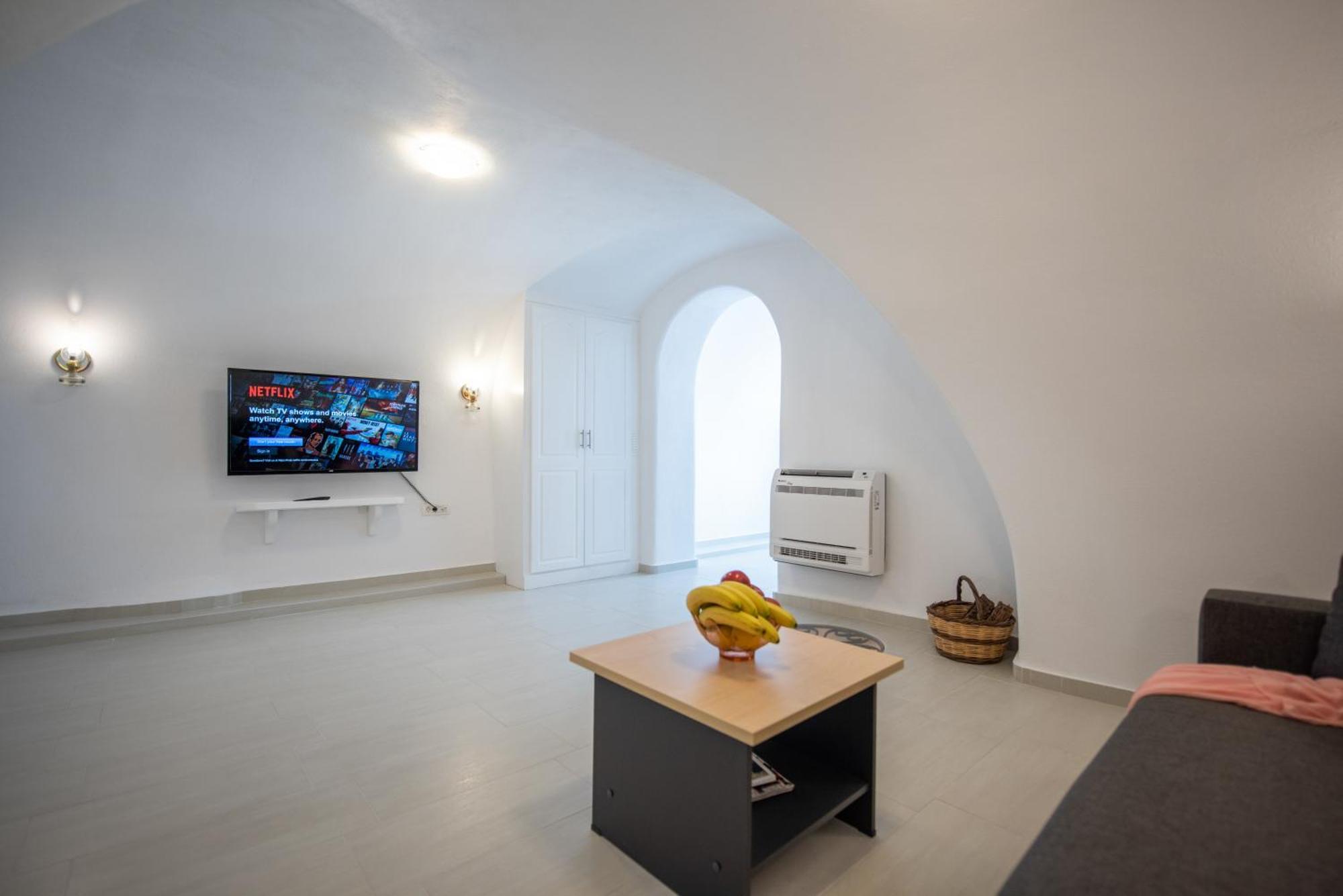 Argyro And Diogenis Apartment Emporio  ภายนอก รูปภาพ